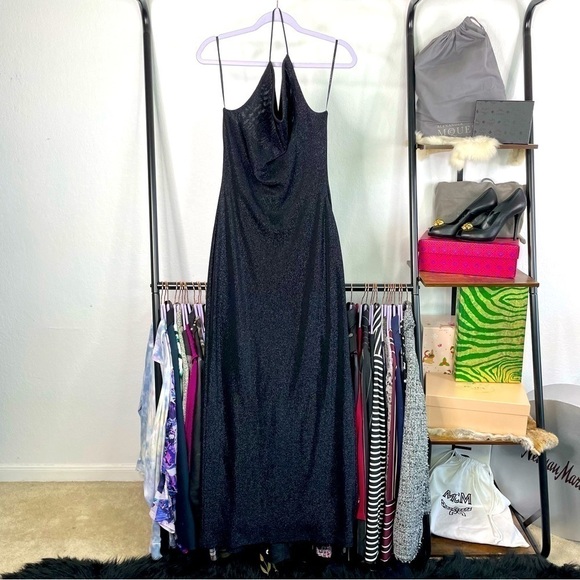 DAVID Meister Black Backless Drape Spaghetti Strap Halter Slinky Maxi Dress - Picture 1 of 9